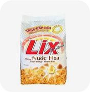 Nước tẩy quần áo, ga gối Lix 945ML