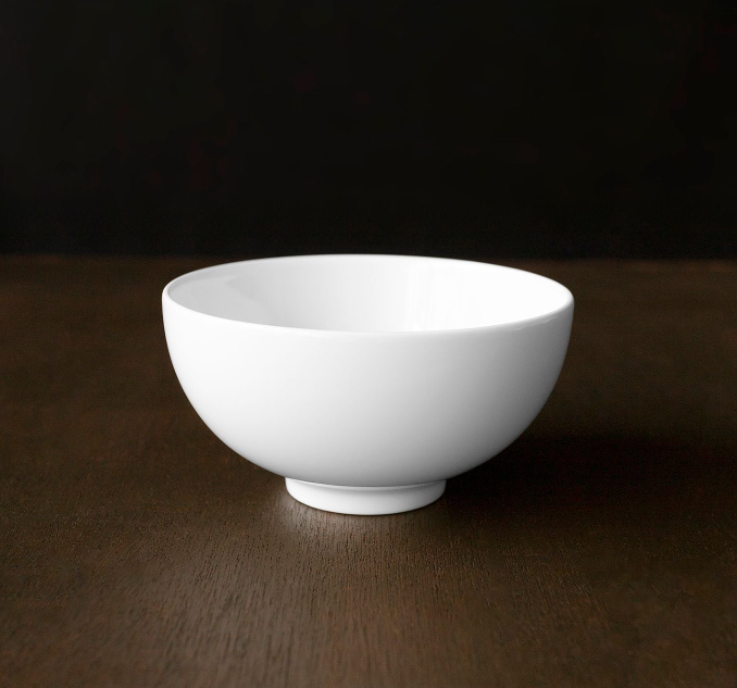 Bát men trắng đường kính 11,43cm